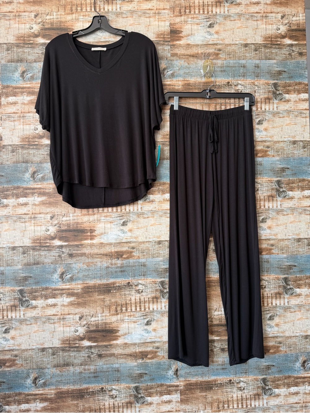 Zenana  Black Wide-Leg Lounge Set with V-Neck Top